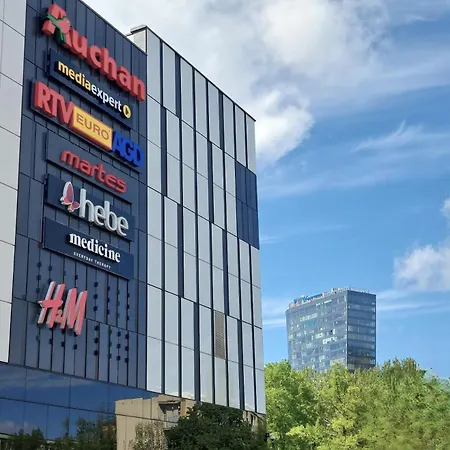 Hanza Tower Stett-inn Business & شقة