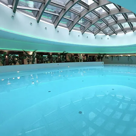 Hanza Tower Stett-inn Business & Апартаменты Щецин